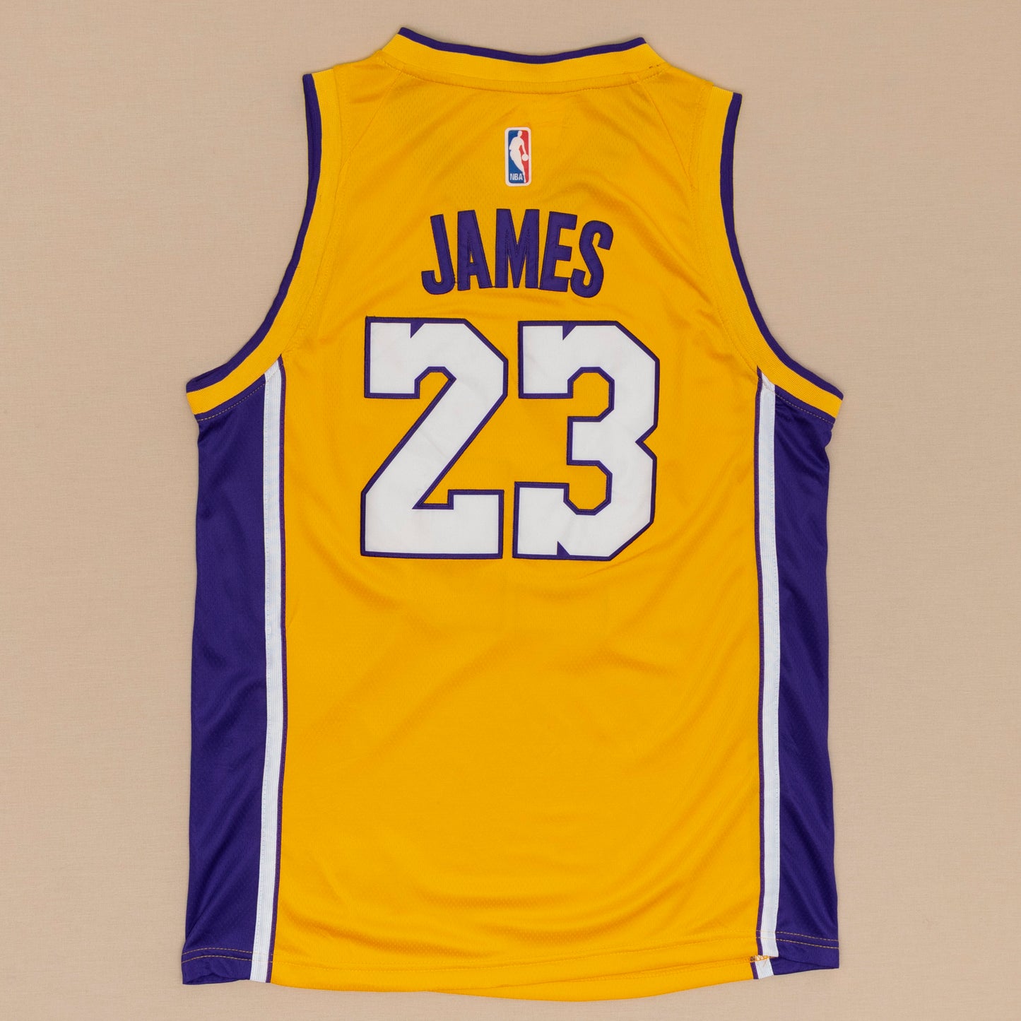 LA Lakers Lebron James Jersey, M