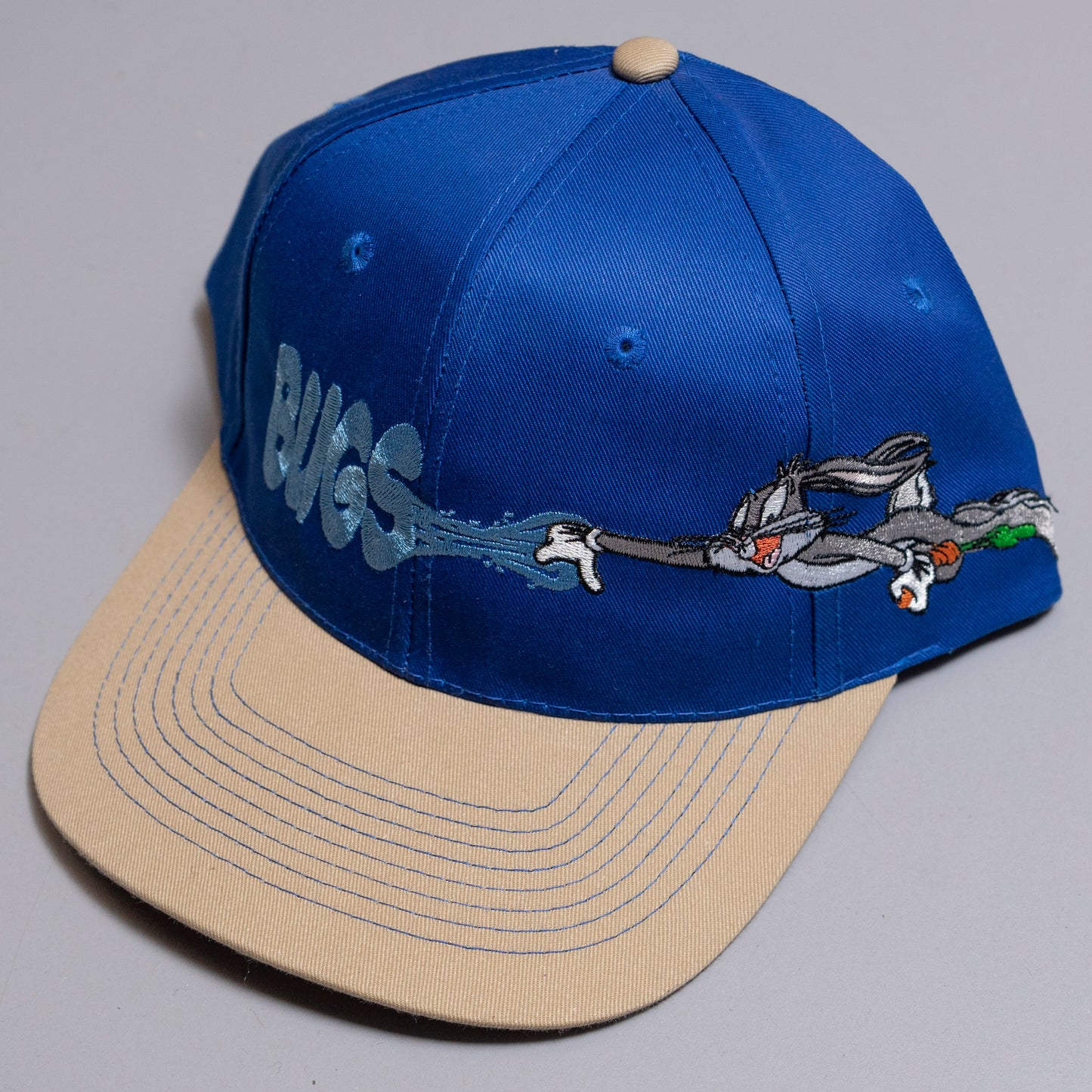 Bugs Bunny Glue Cap