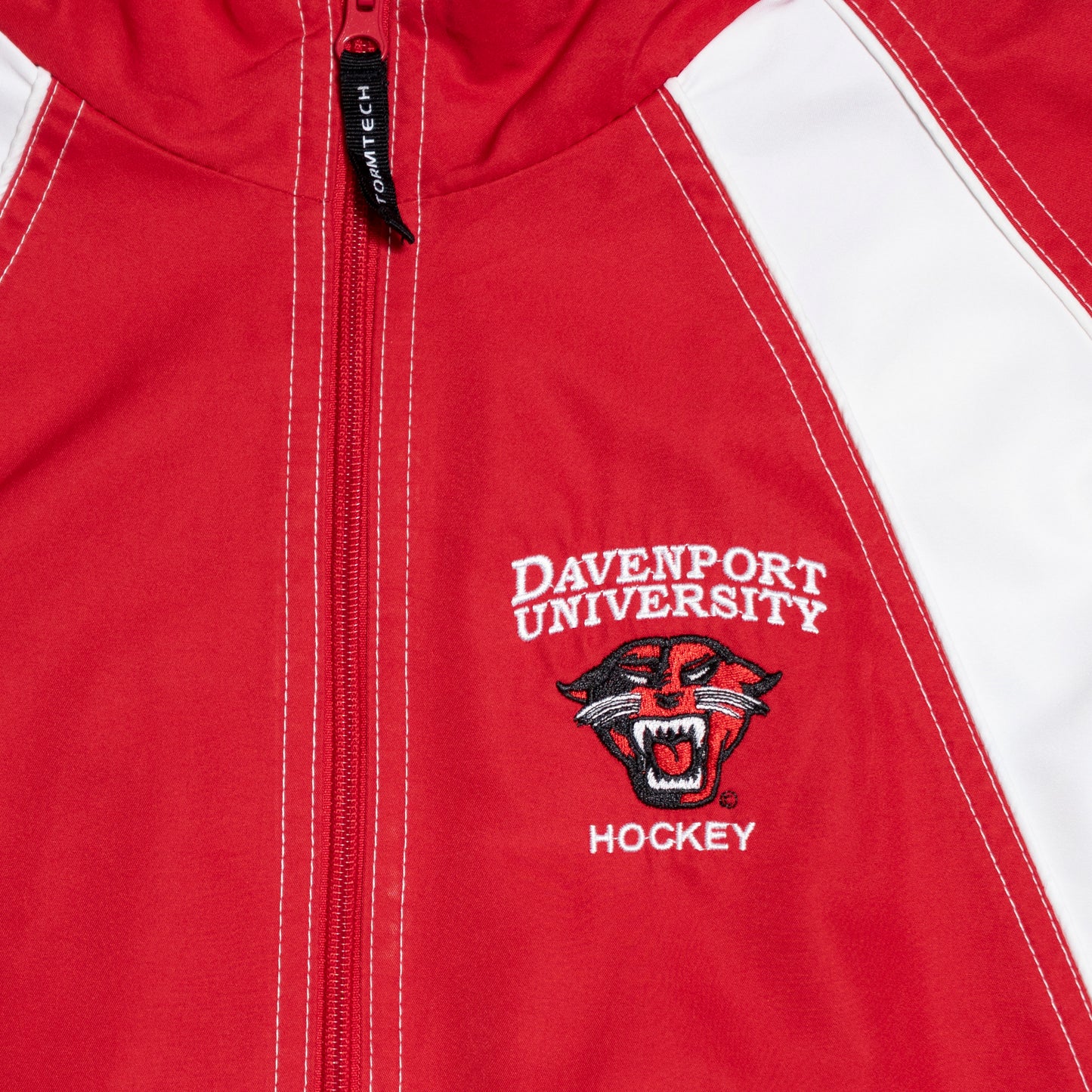 Davenport University Tracktop, L