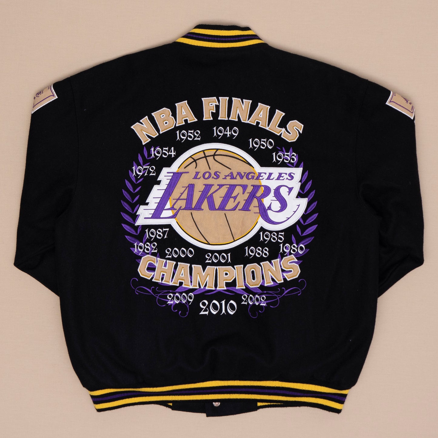 LA Lakers 16-Time NBA Finals Champion Reversible Collegejacke, M-L