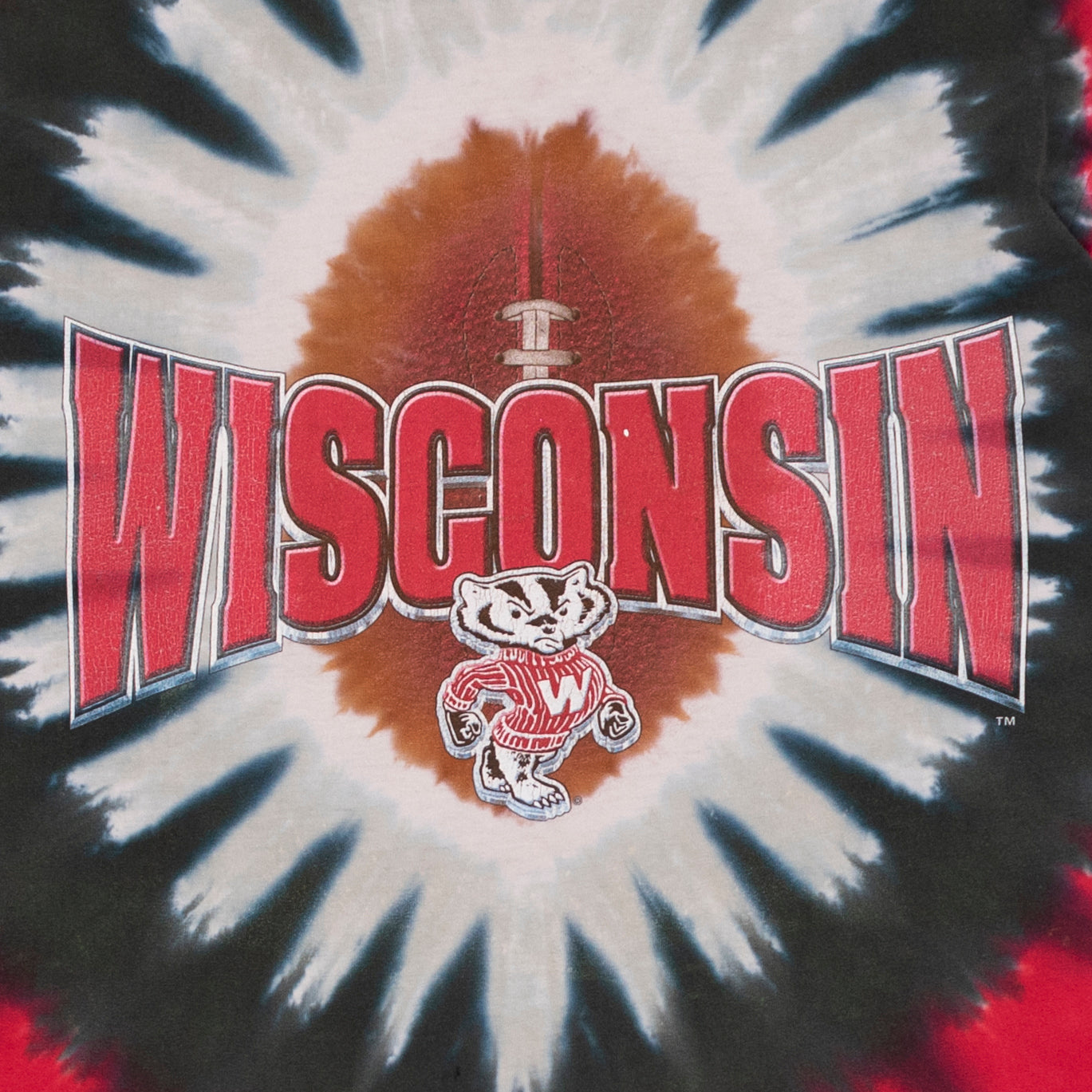 Wisconsin Badgers Batik T Shirt, L
