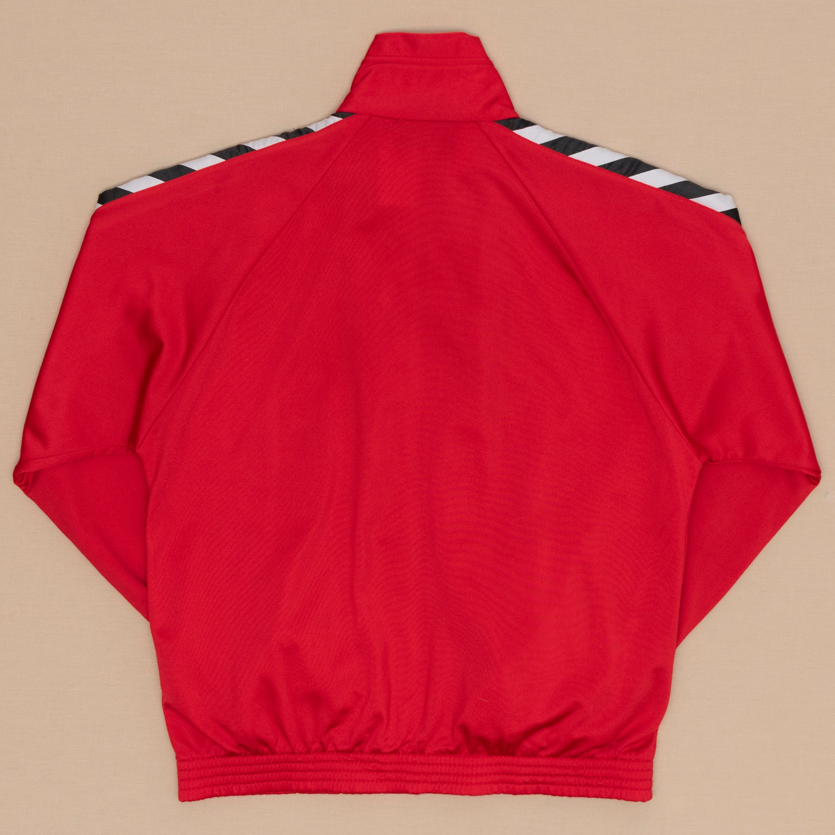 Hummel Tracktop, M