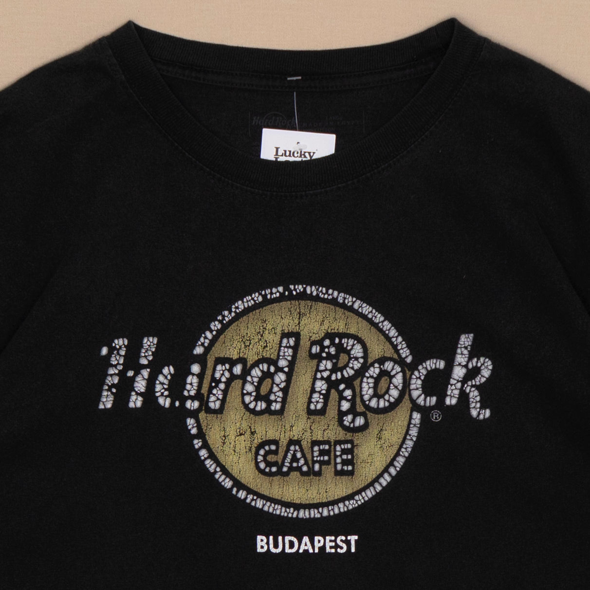 Hard Rock Cafe Budapest T Shirt, L