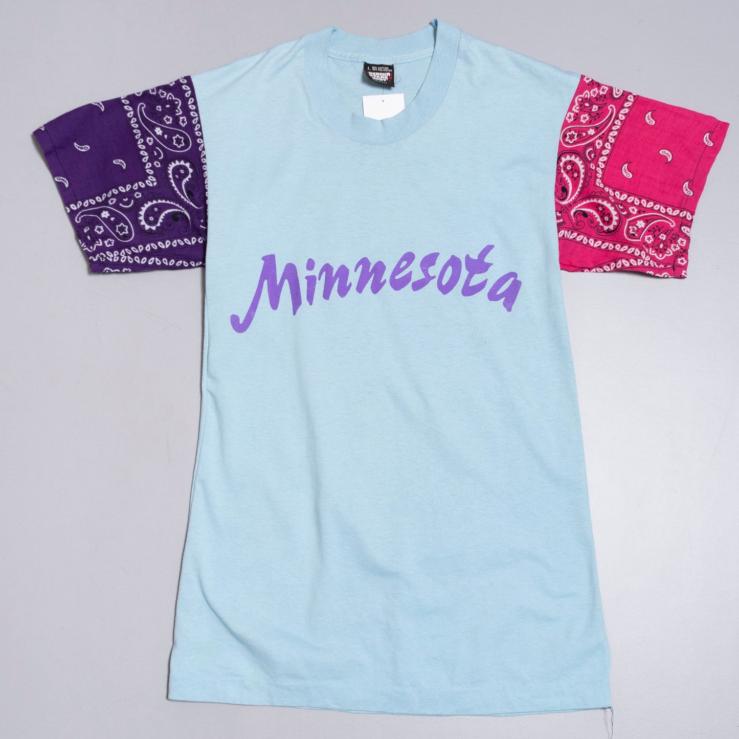 Minnesota Paisley T Shirt, Womens S
