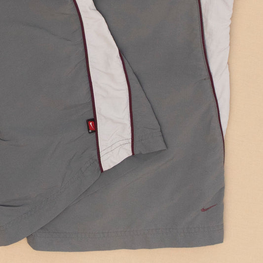 Nike Shorts, L