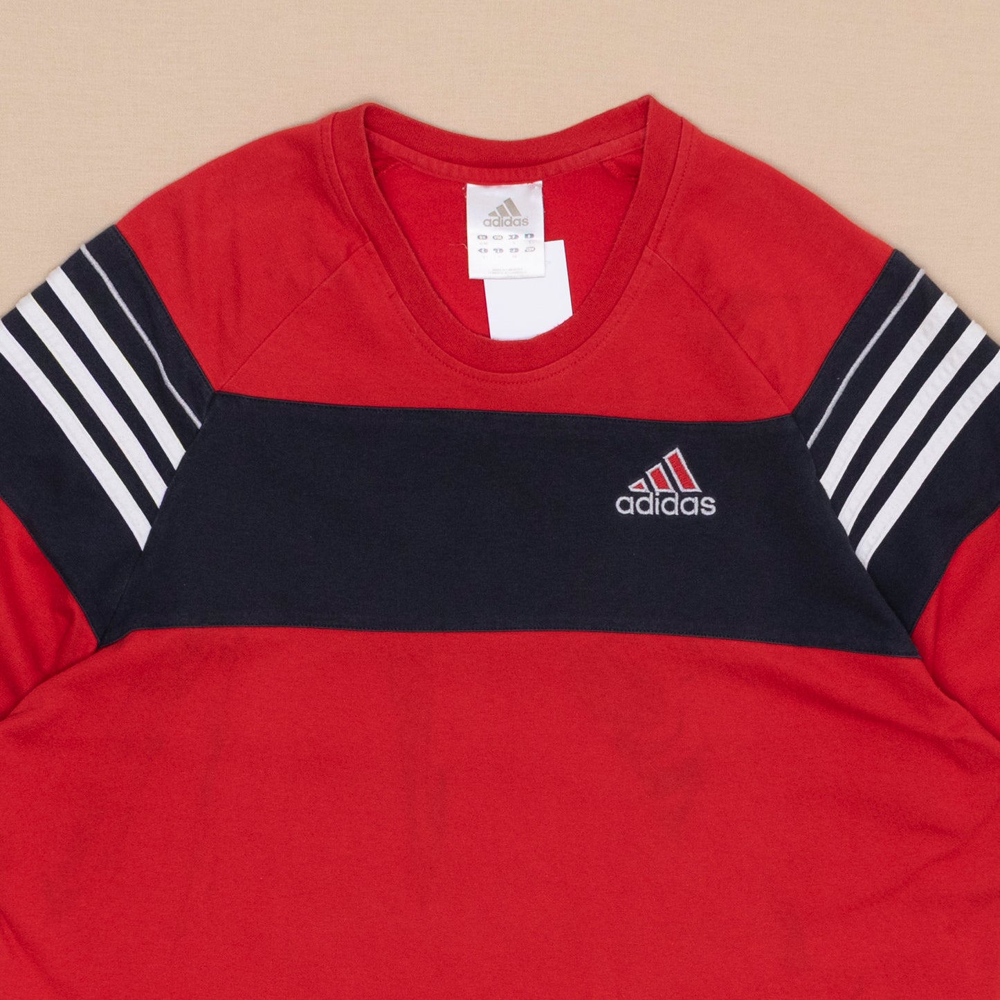 Adidas T Shirt, L