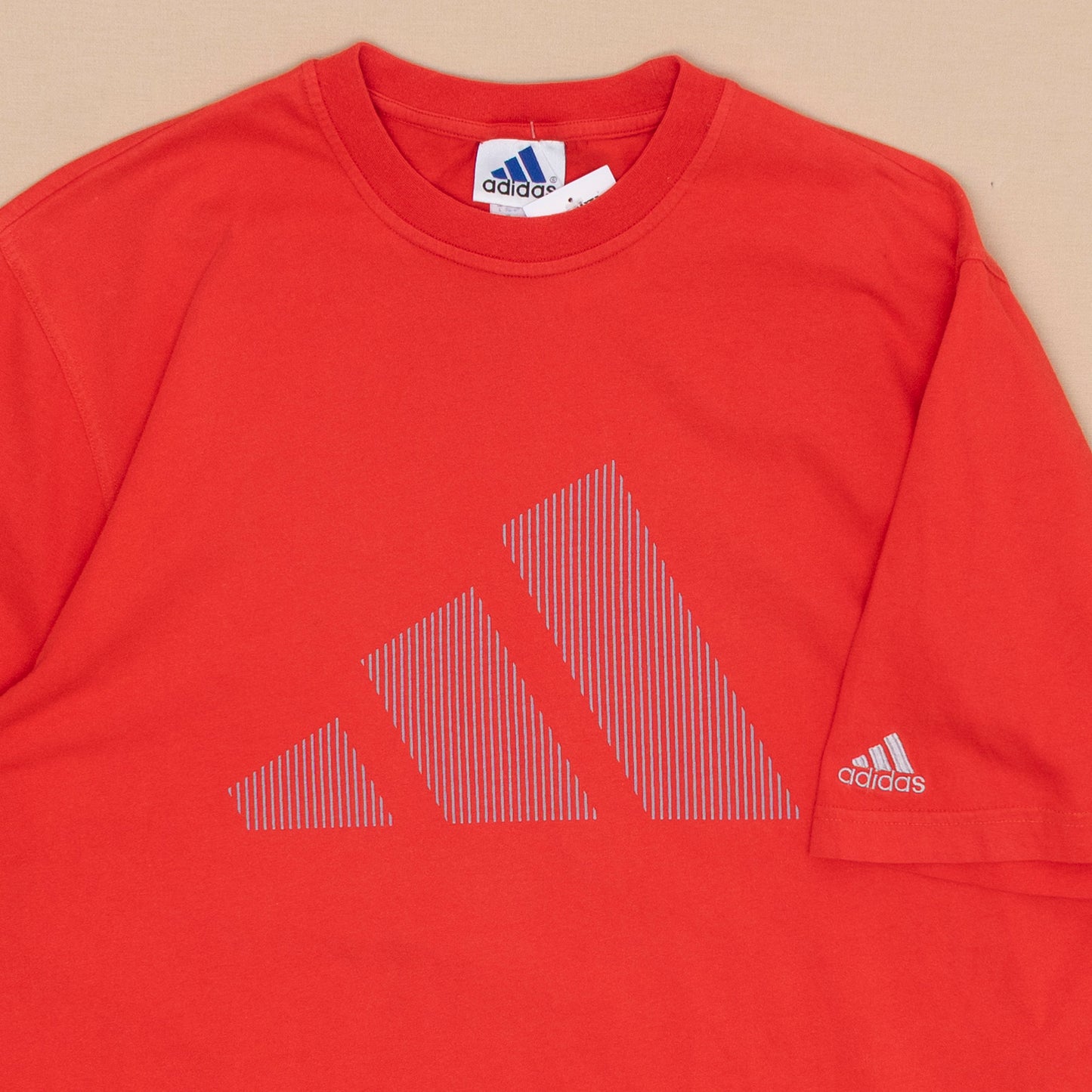 Adidas T Shirt, L