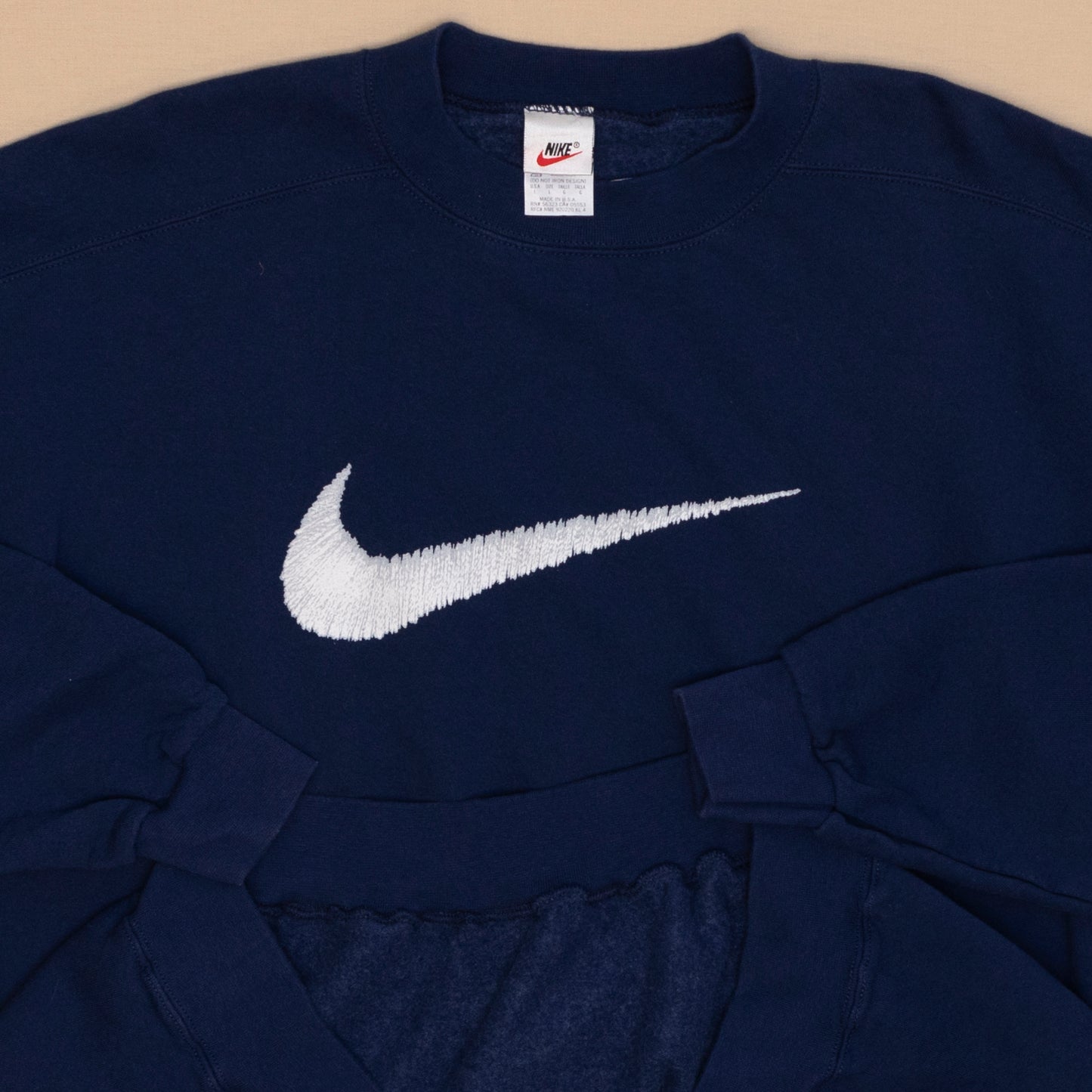 Nike Swoosh Sweater, L