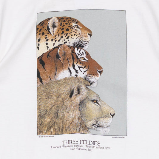 Three Felines T Shirt, L