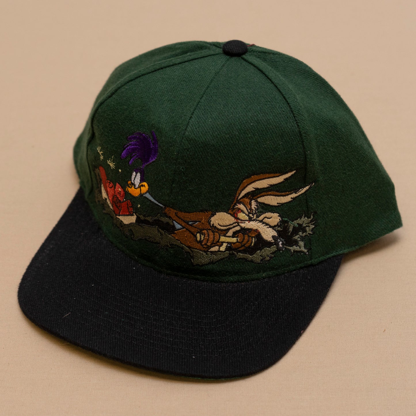 Deadstock Coyote & Road Runner Snapback