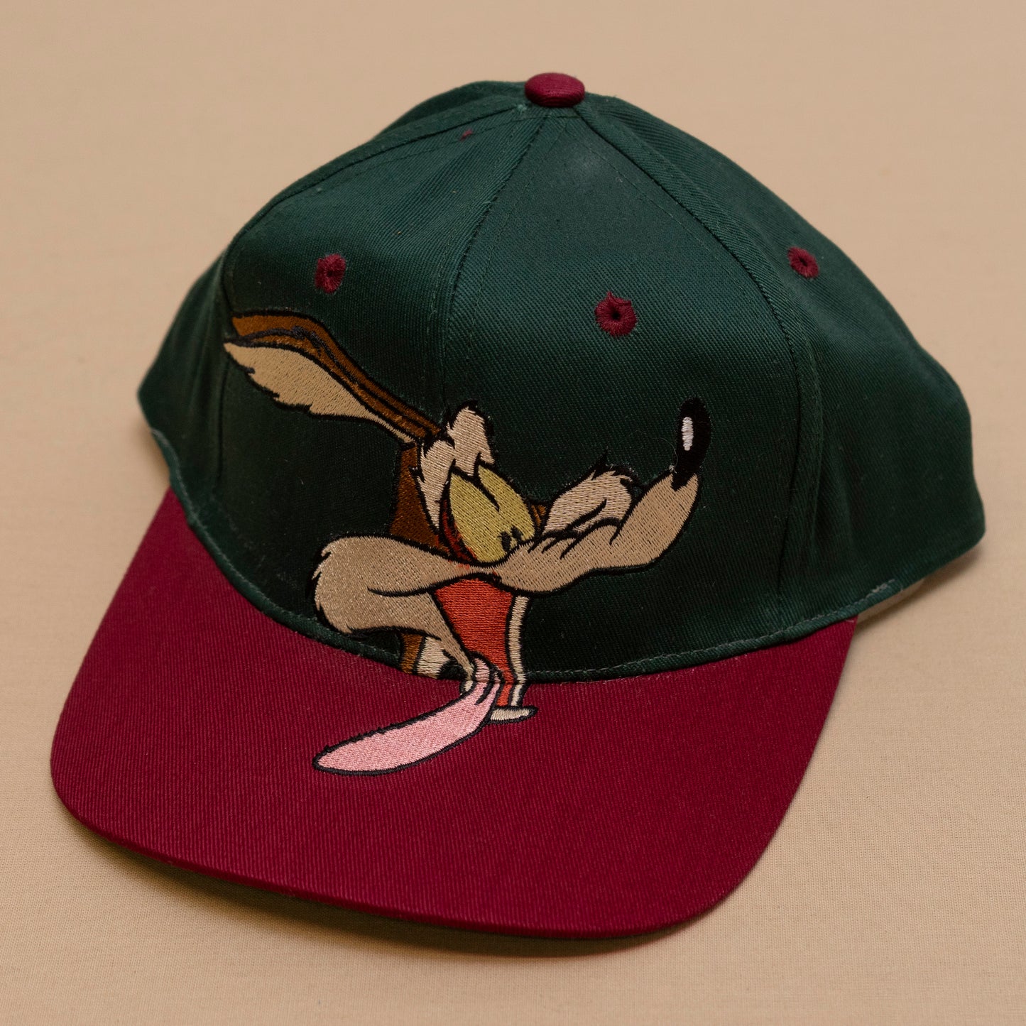 Deadstock Wile E Coyote Snapback