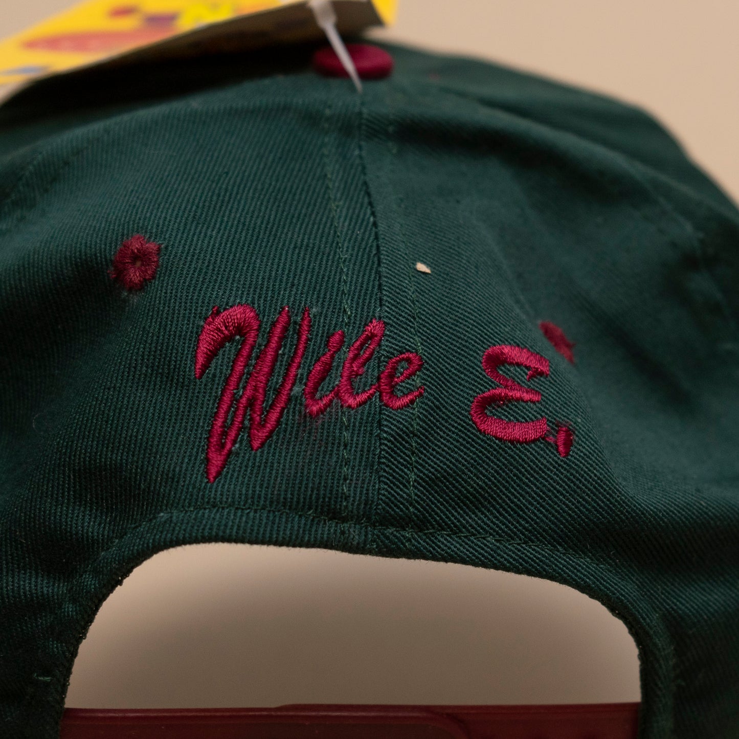 Deadstock Wile E Coyote Snapback