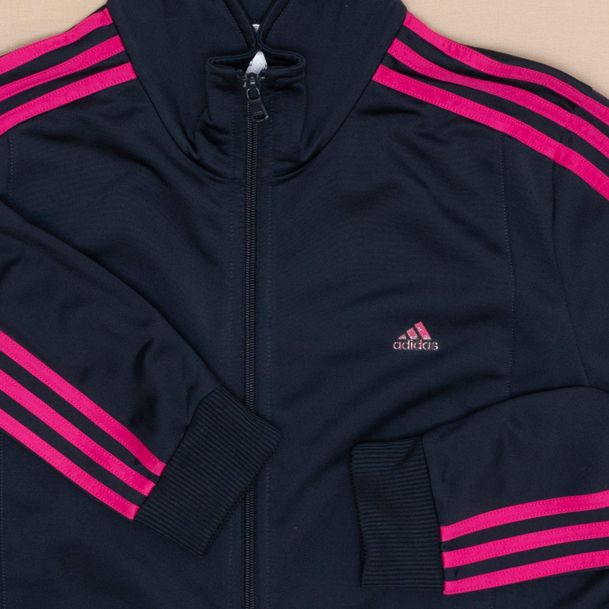 Adidas Tracktop, Womens M