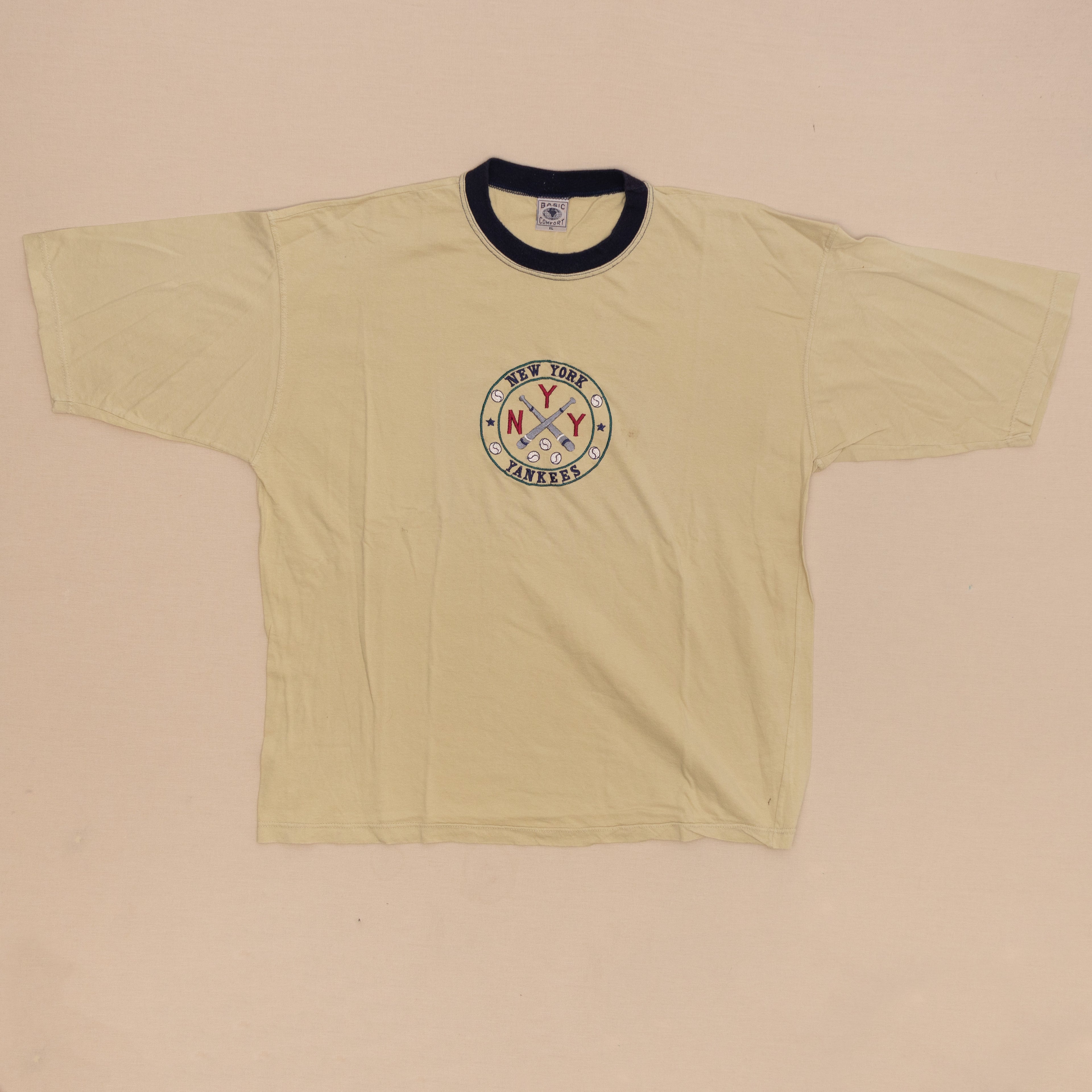 New York Yankees T Shirt, XL