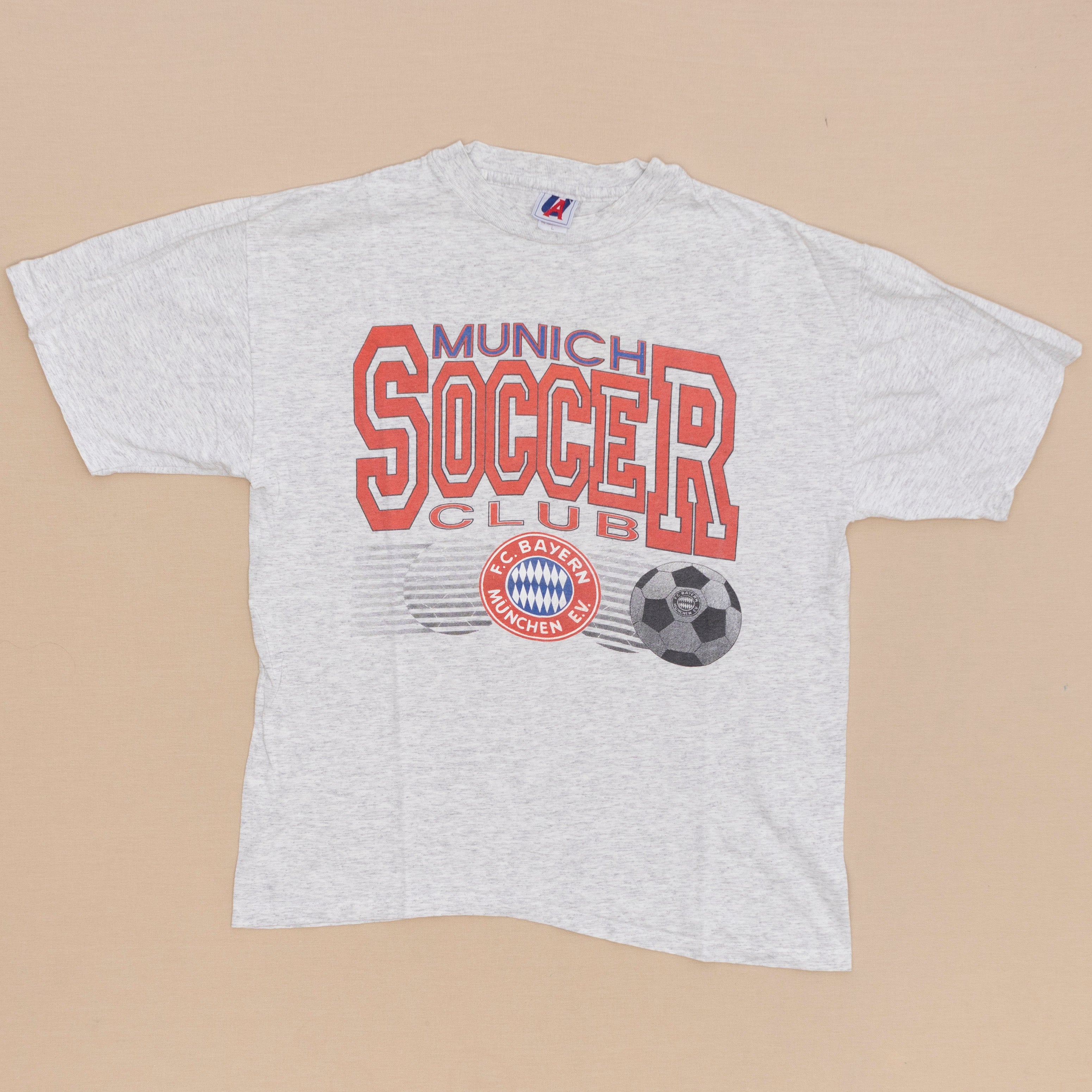 FC Bayern T Shirt, L
