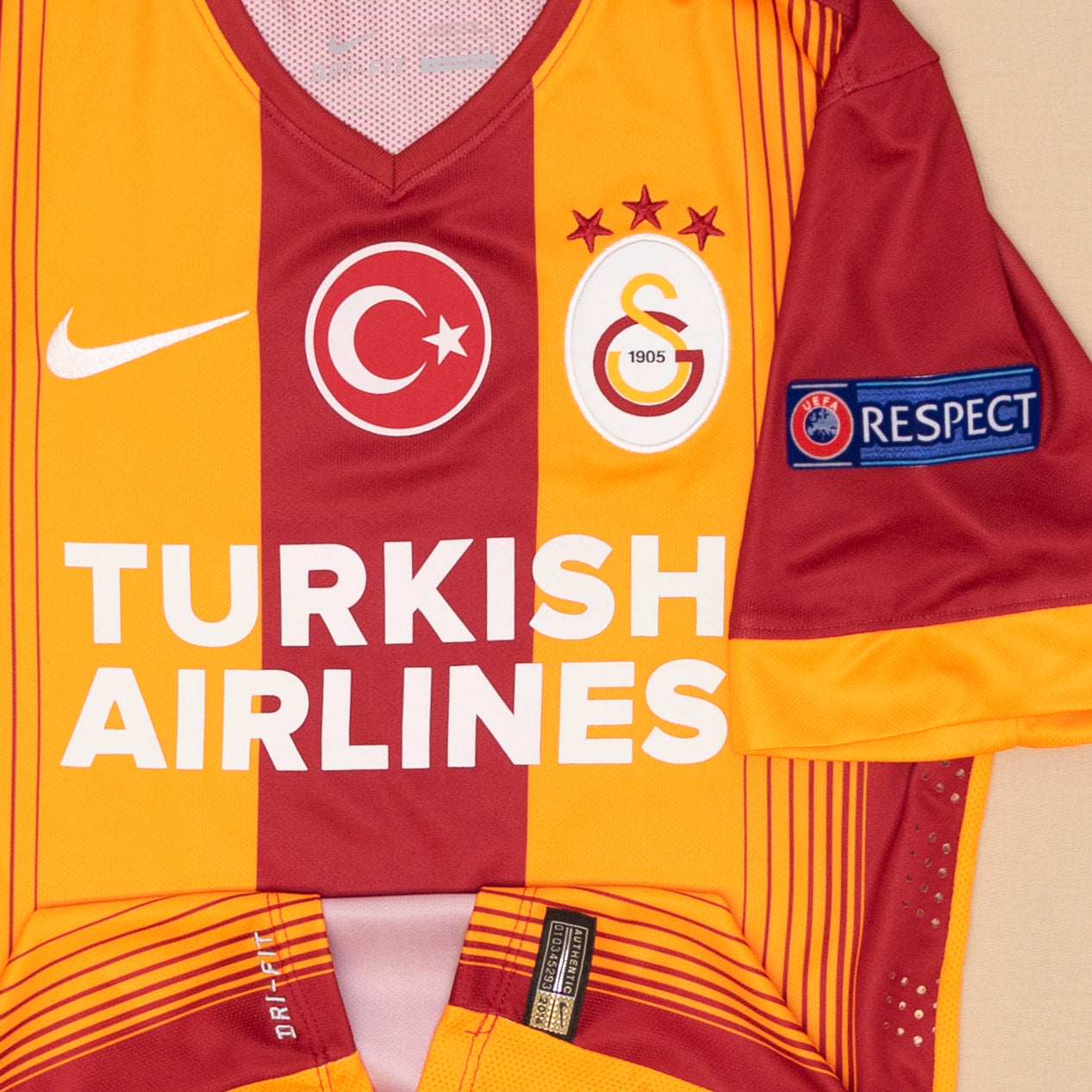 Galatasaray 14/15 Champions League Trikot, M