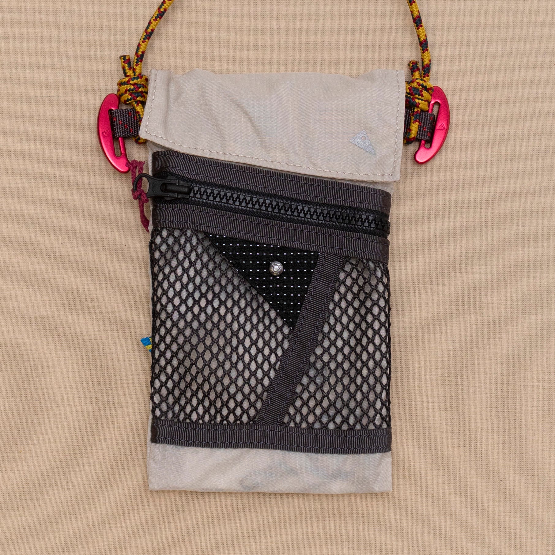 Algir Lanyard Pocket