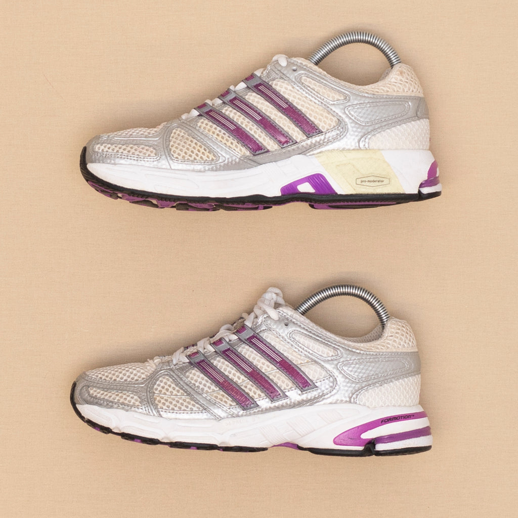Adidas Runners, 39 1/3