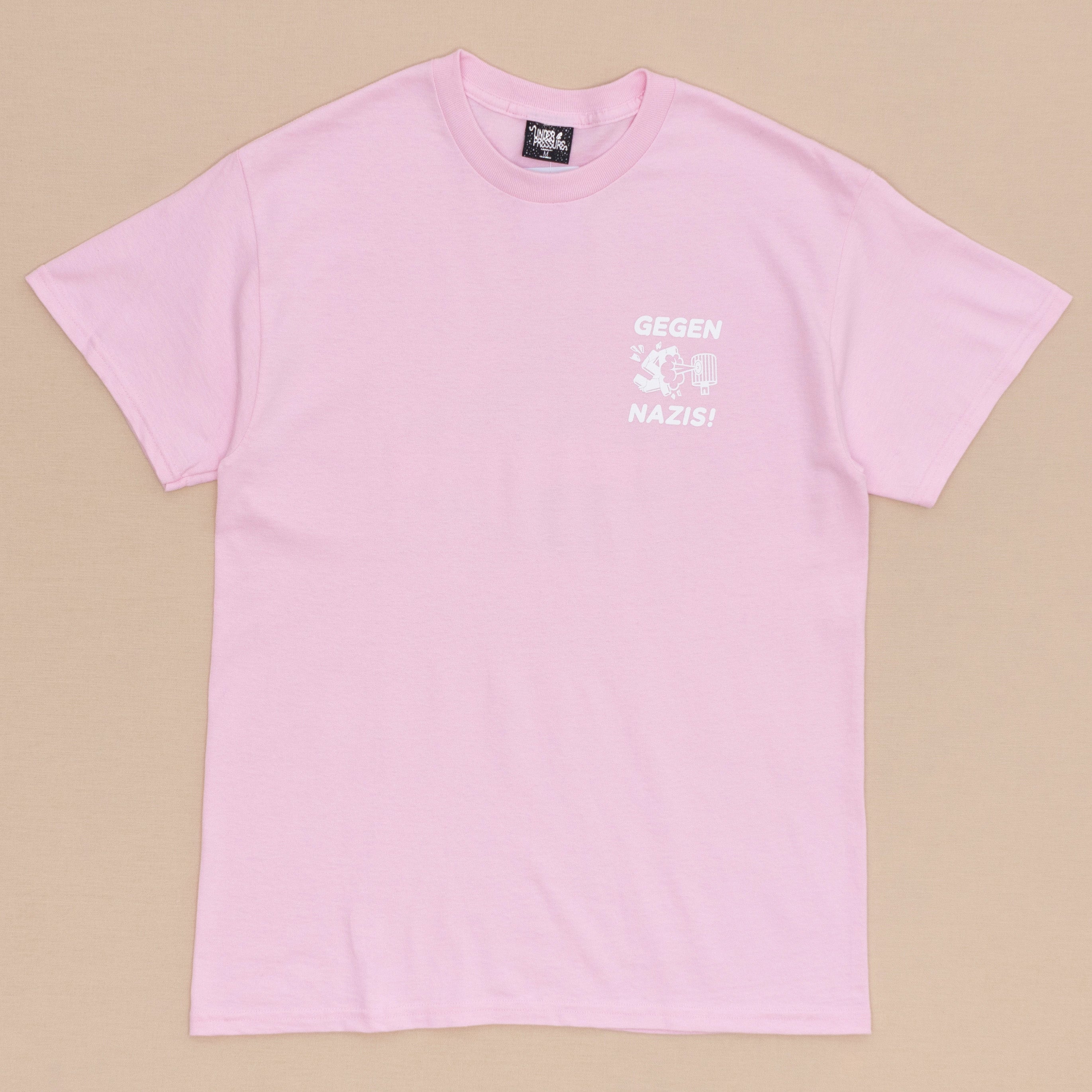 Love Tags Hate Nazis T Shirt (rosa)