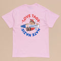 Love Tags Hate Nazis T Shirt (rosa)