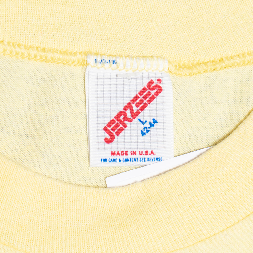 Carlos Bee Hall California T Shirt, L