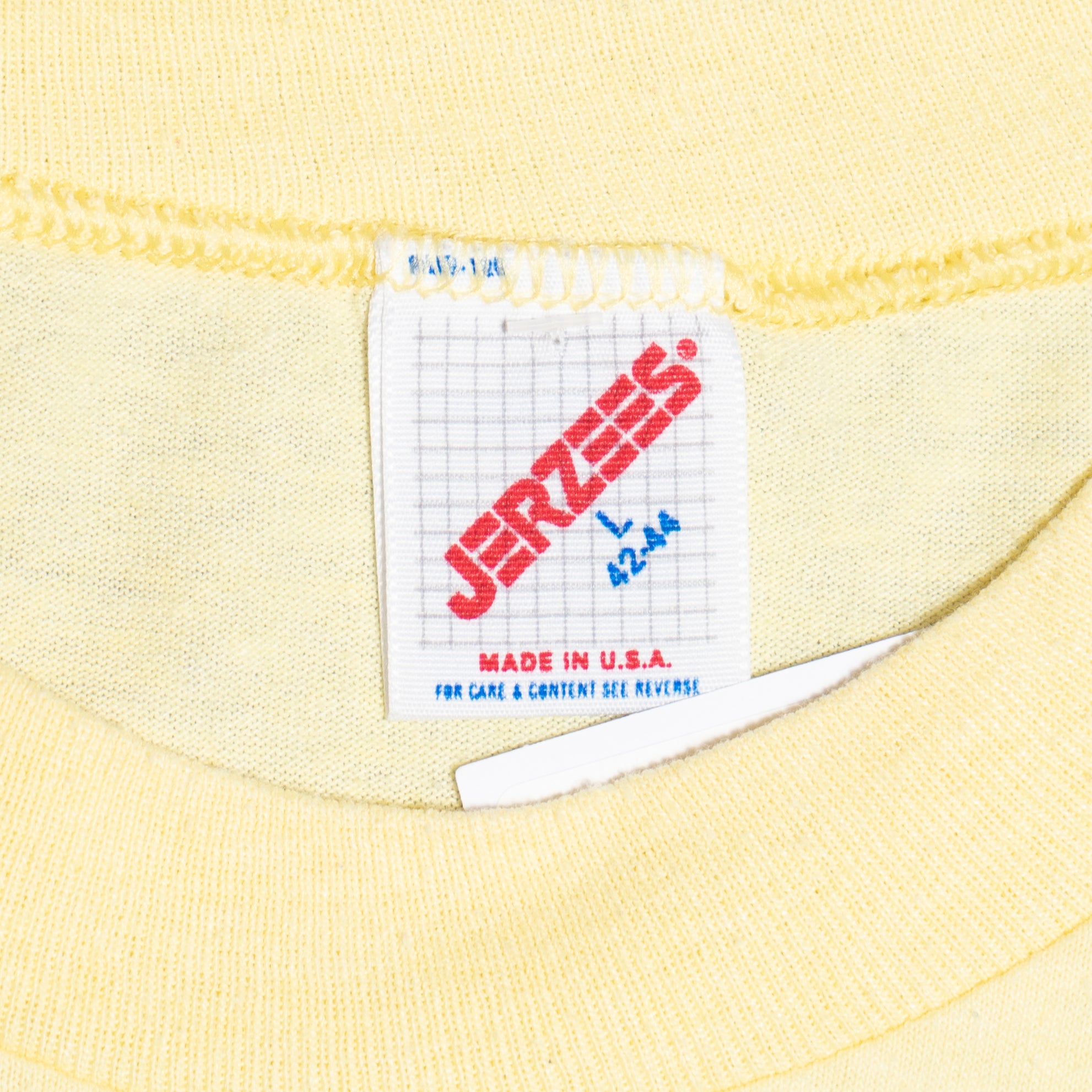 Carlos Bee Hall California T Shirt, L