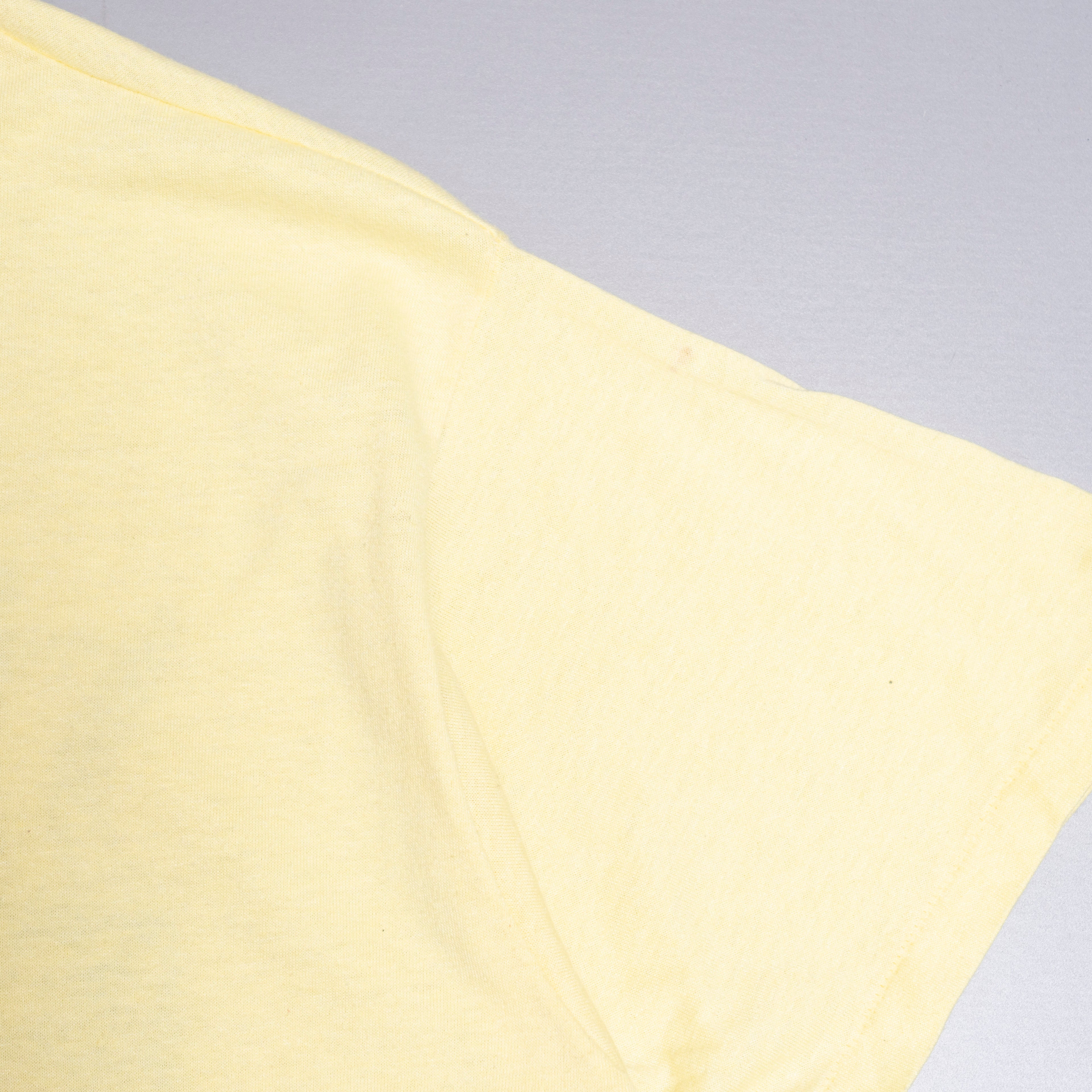 Carlos Bee Hall California T Shirt, L